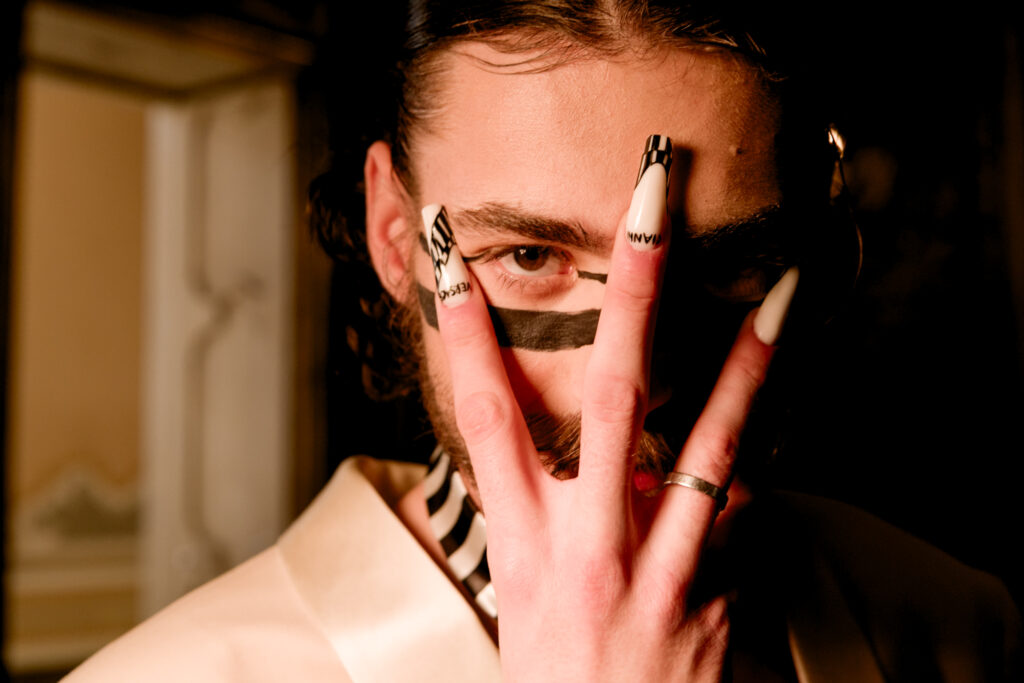 POPTICAL GIANNI VERSACE DANCING POP TRIBUTE (all’interno del progetto One night with Gianni)