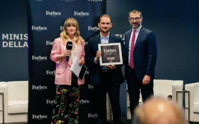 Vinitaly 2025: crescita, innovazione e il premio Under40 Forbes Italia per il siciliano Navarra