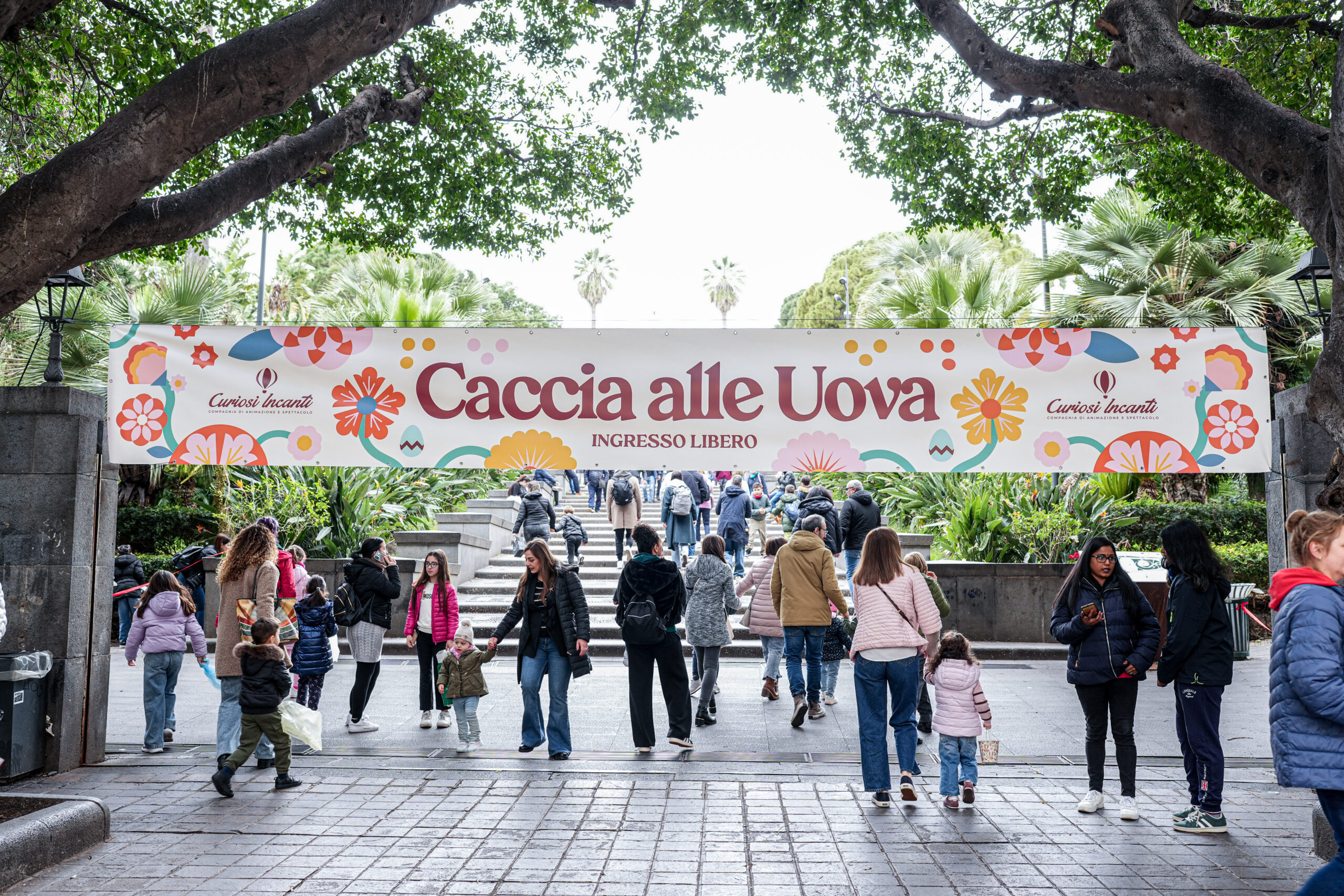 CACCIA ALLE UOVA CACCIA ALLE UOVA